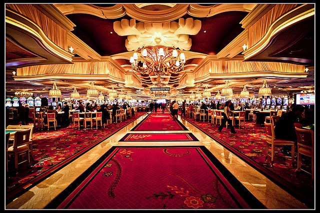 Vegas Gems Casino آن لائن کیسینو میں اصل گیمز